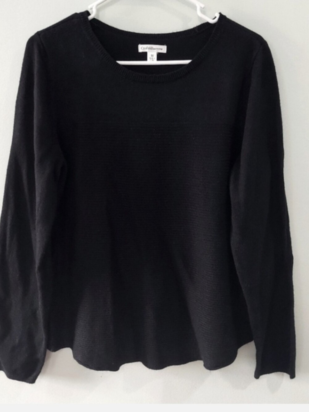 Croft & Barrow Women's Sweater Medium Black Lightweight Scoop Neck Long Sleeve